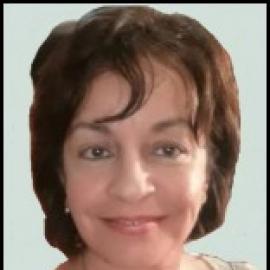 Rectora de la Escuela Superior del Partido "Ñico López" desde 2009