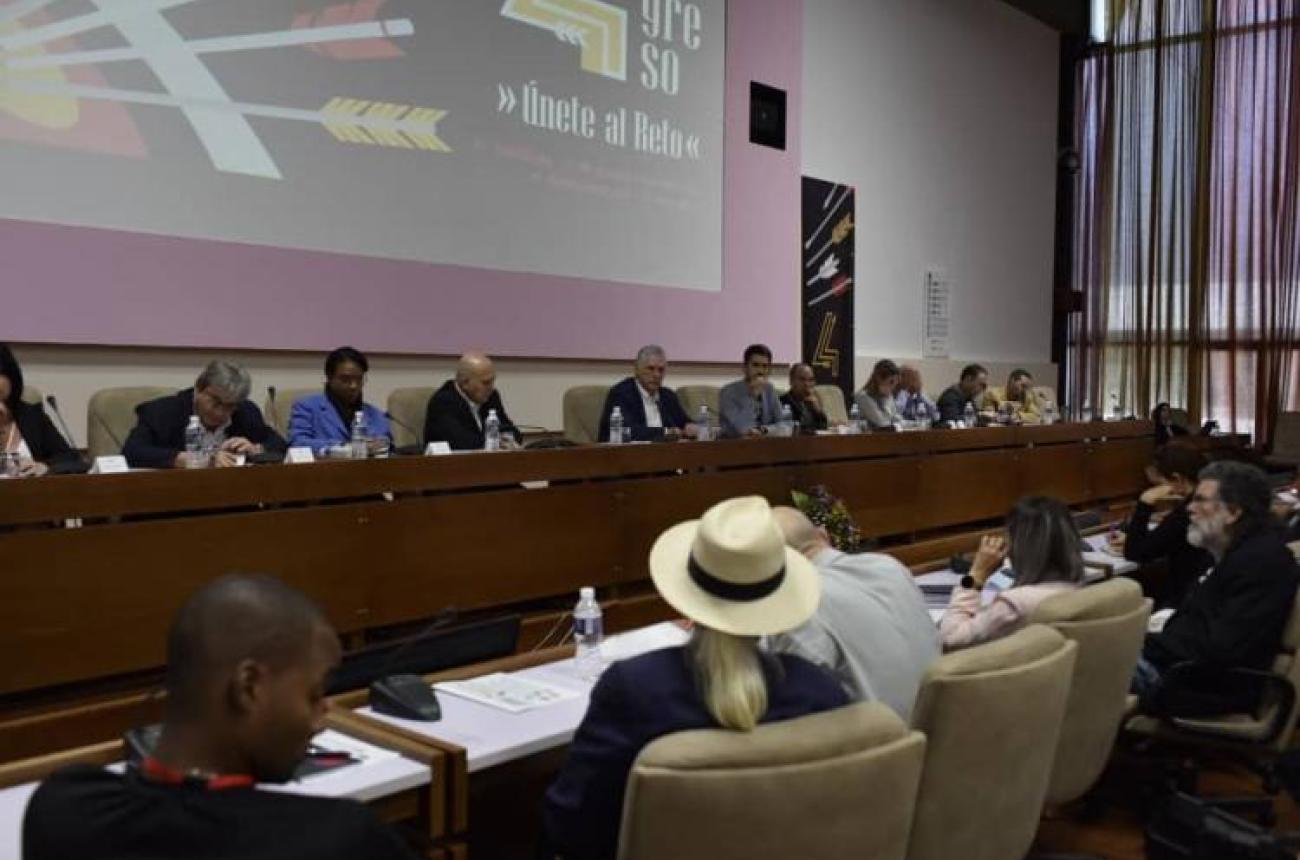 DC en la UNEAC