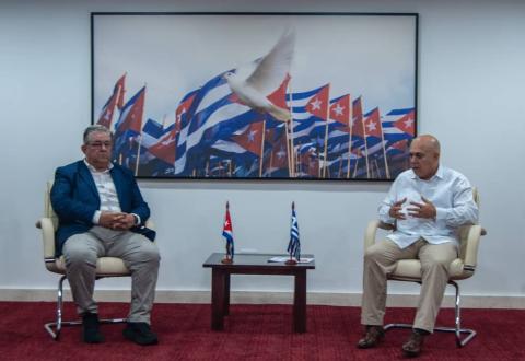 Cuba y Grecia 