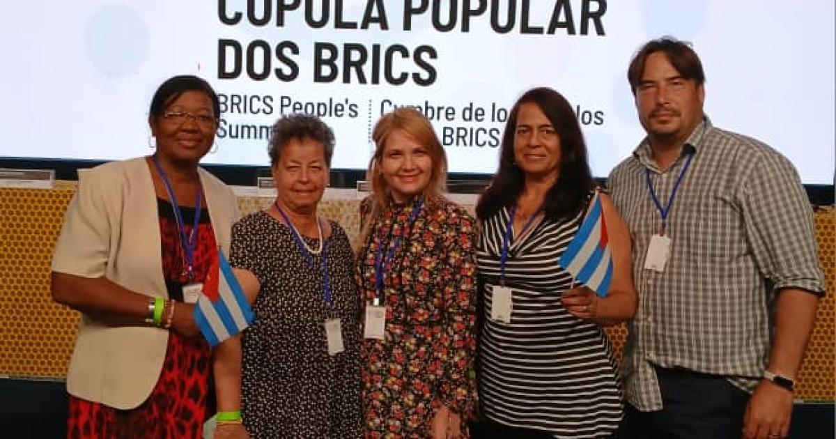 la delegación cubana sostuvo intercambios bilaterales con representantes de Venezuela, China, Rusia y otros países asistentes a la Cumbre Popular.